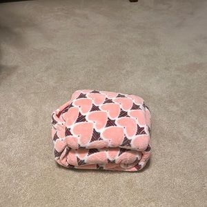 Vera Bradley throw blanket